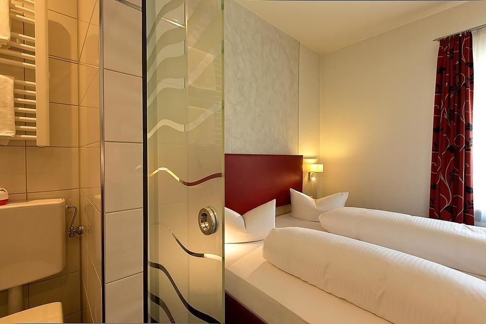 Hotel Am Markt Greding Exterior photo