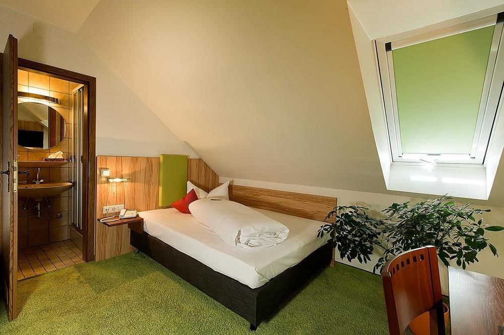Hotel Am Markt Greding Exterior photo